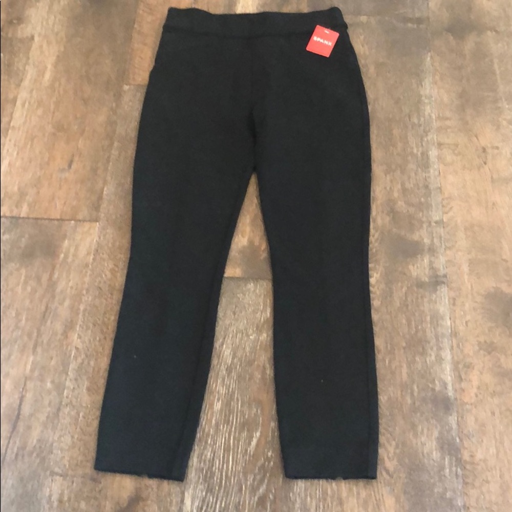 BRAND NEW! SPANX Backseam Skinny in Ponte Pants
